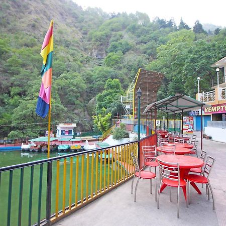 Hotel O Kempty Lake Adventure Resort Mussoorie Esterno foto