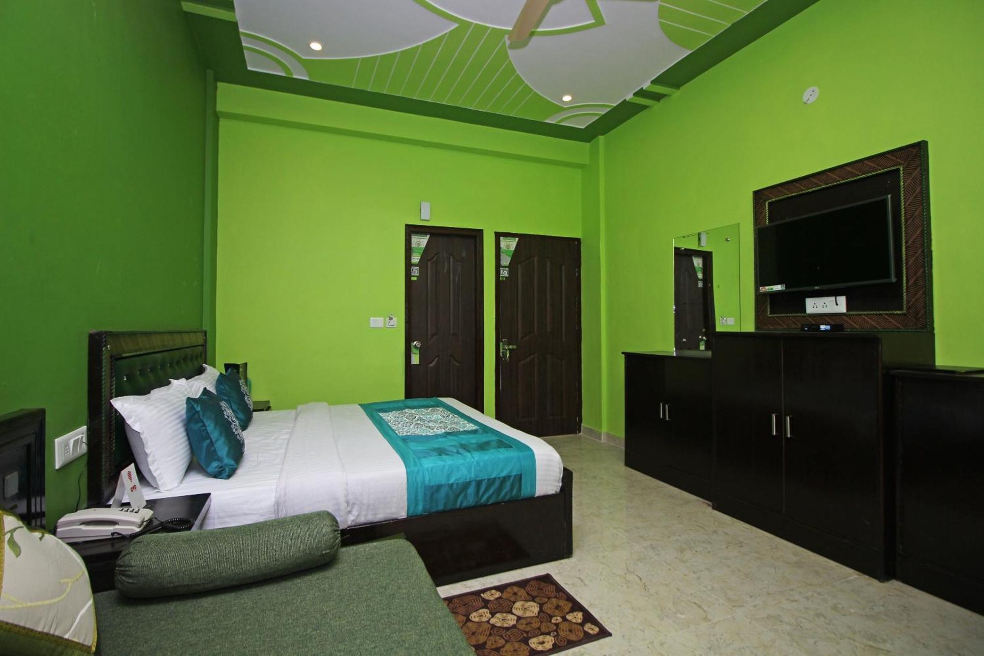 Hotel O Kempty Lake Adventure Resort Mussoorie Esterno foto